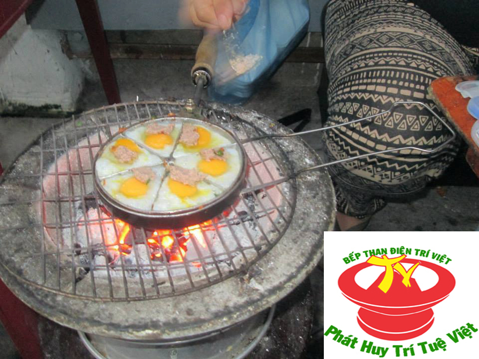 Bếp than điện Trí Việt dùng đổ bánh trứng