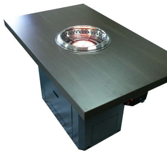 Bếp nướng không khói tại bàn cao cấp được thiết kế với kích thước lớn