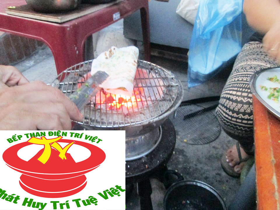 Bếp than điện Trí Việt giúp cho công việc nướng bánh hằng ngày dễ dàng hơn