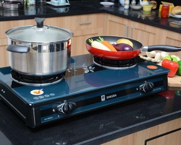 Đừng nướng thức ăn trên bếp GAS độc hại - Hãy dùng bếp nướng không khói để bảo vệ sức khỏe gia đình bạn!